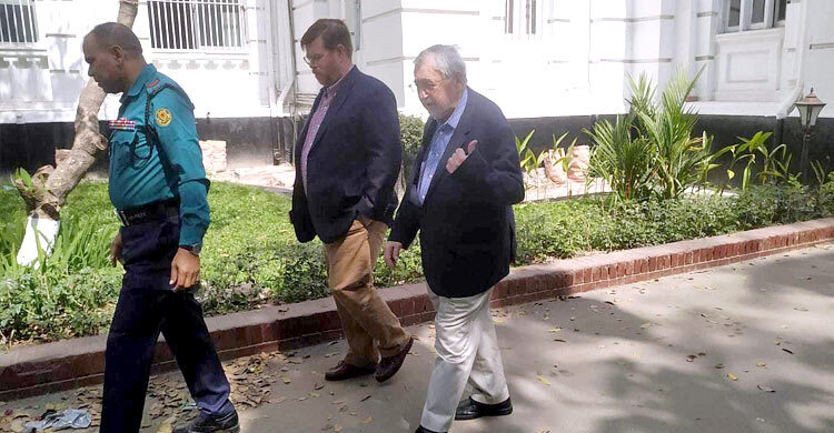 ট্রাইব্যুনাল পরিদর্শনে যুক্তরাষ্ট্রের সাবেক দুই রাষ্ট্রদূত